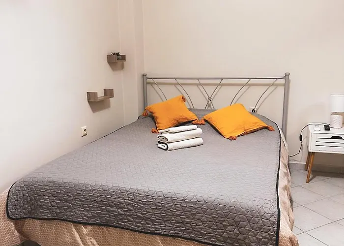 Efrosini Downtown Apartment